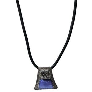 Vintage Pendant Necklace Purple Stone Hammered Metal Design Southwest Jewelry